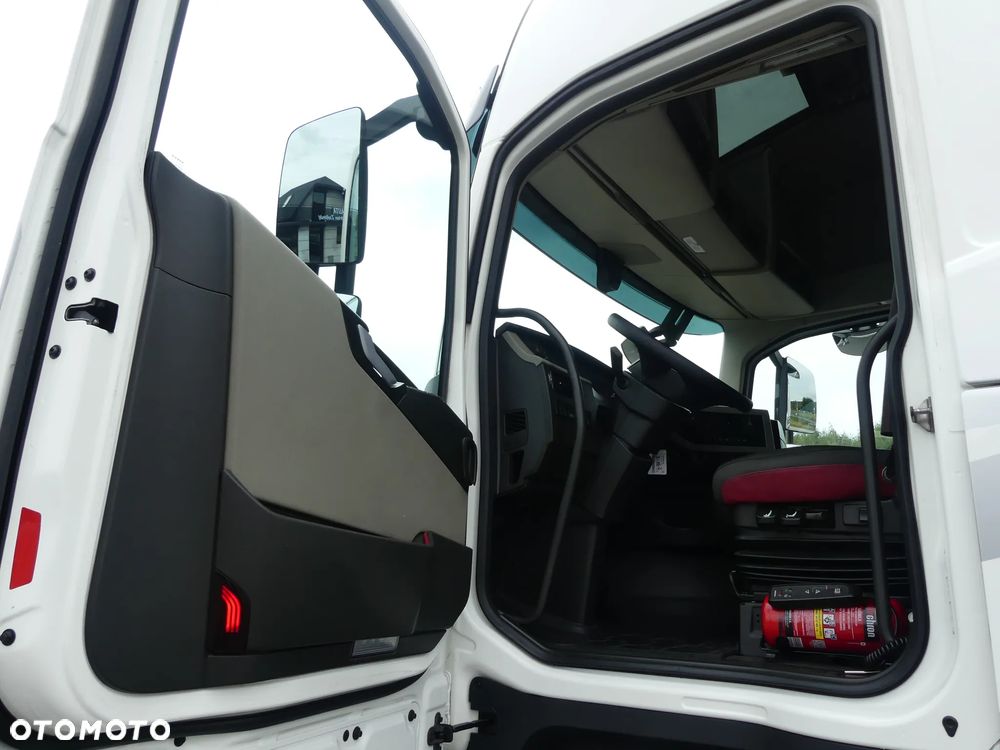 Volvo FH4 460 / EURO 6 / STANDARD / KLIMATYZACJA POSTOJOWA / - 20