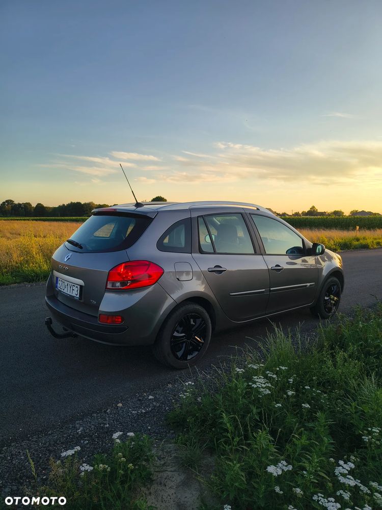 Renault Clio 1.2 16V TCE Dynamique - 8