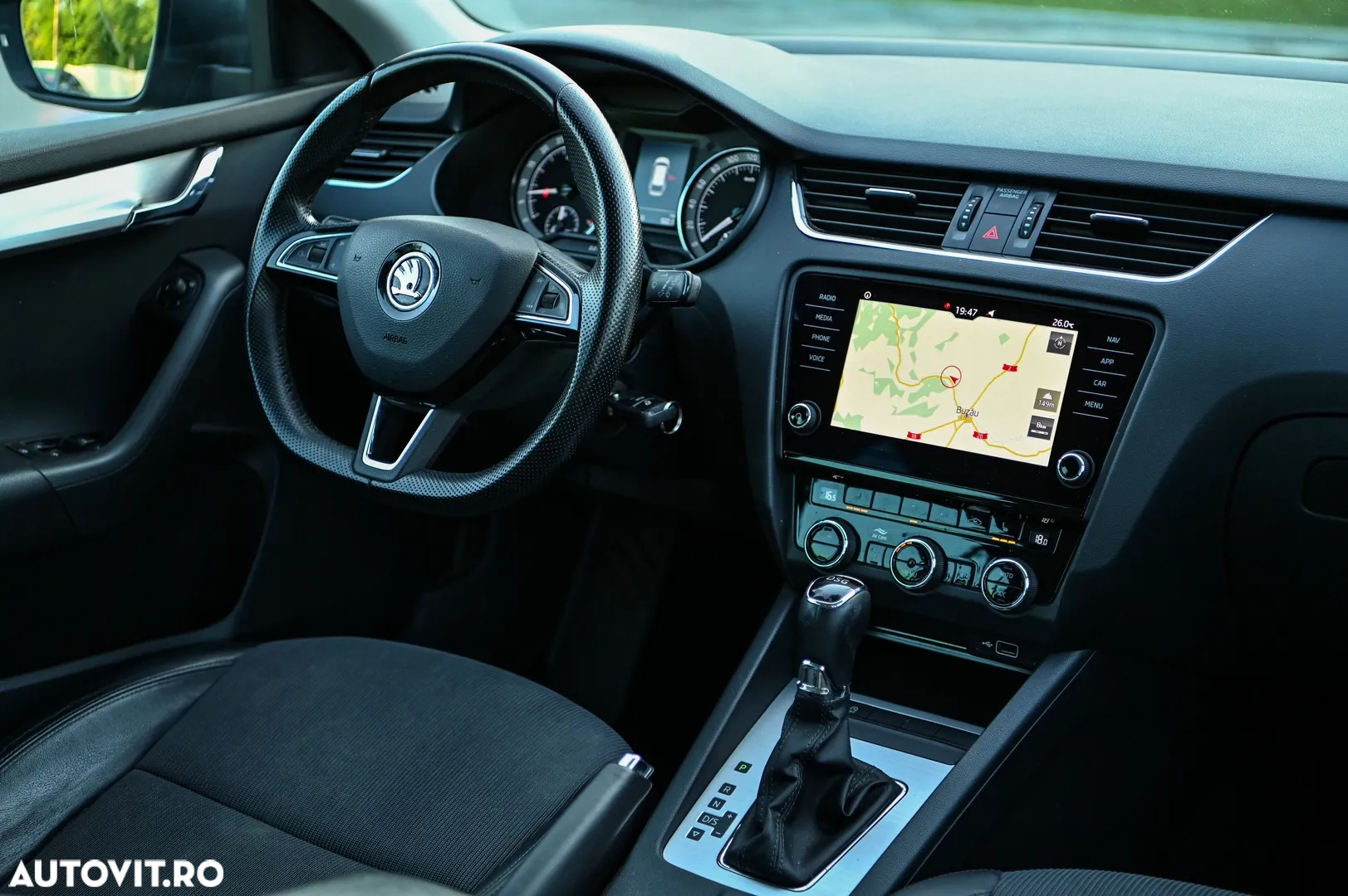 Skoda Octavia Combi Diesel 1.6 TDI DSG Style - 30