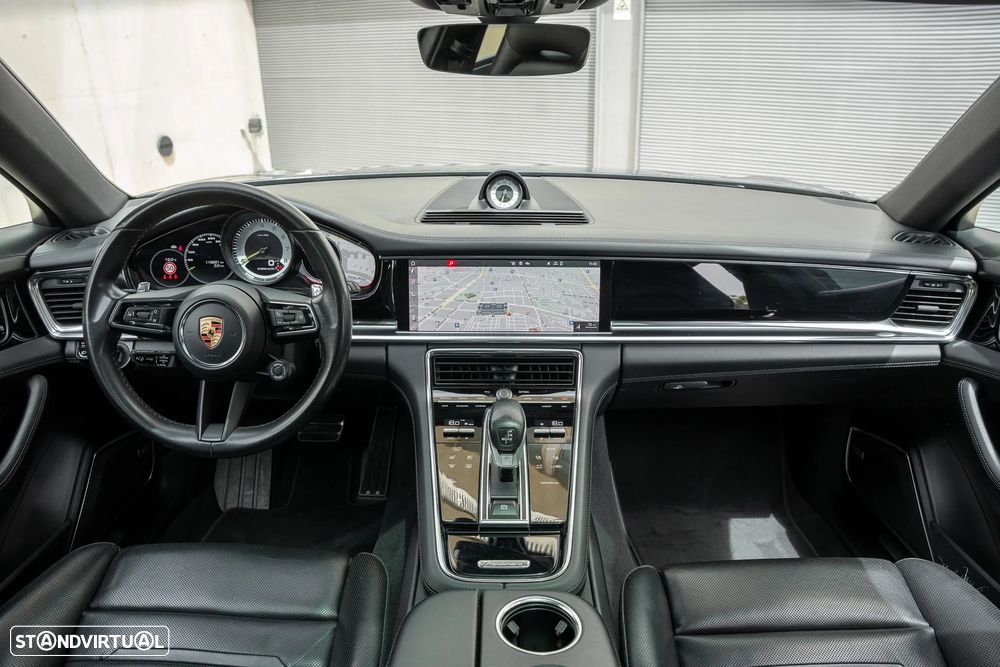 Porsche Panamera Sport Turismo - 29
