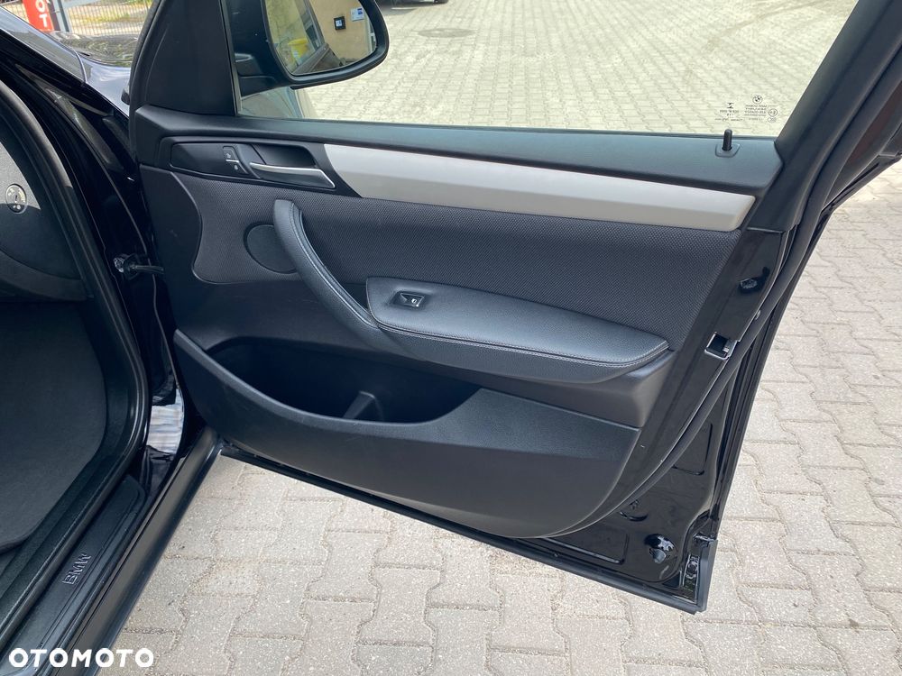 BMW X3 sDrive18d Advantage - 14