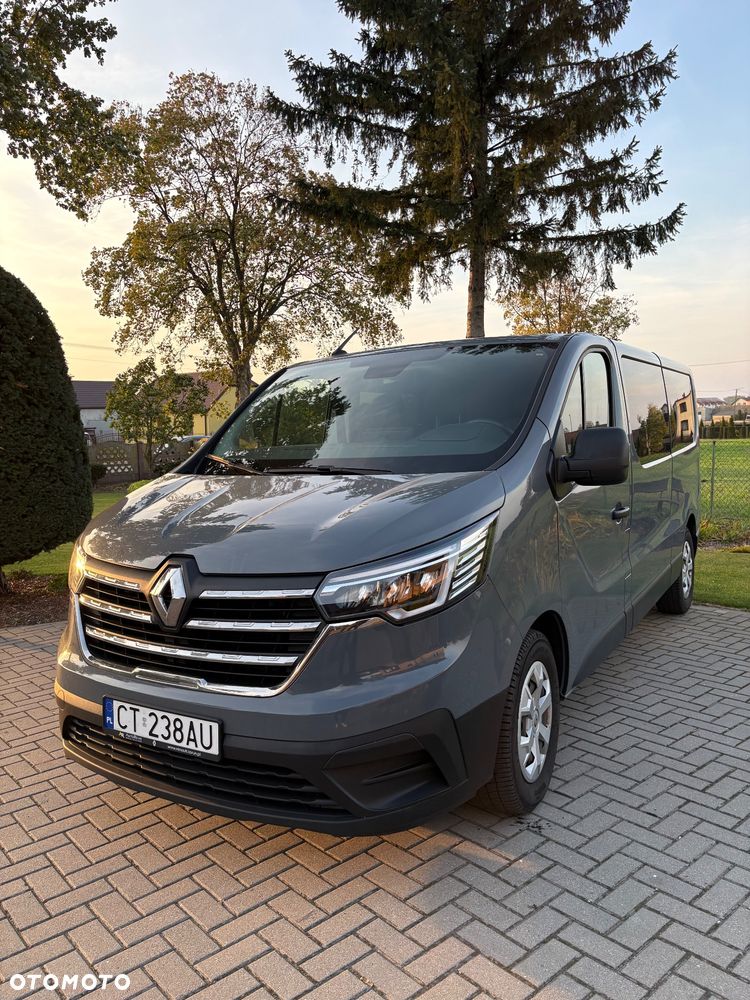 Renault Trafic 2023 photo 3