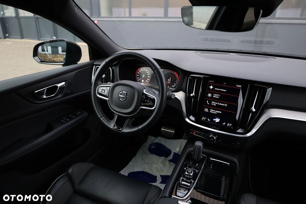 Volvo V60 T6 AWD Recharge Geartronic RDesign - 8