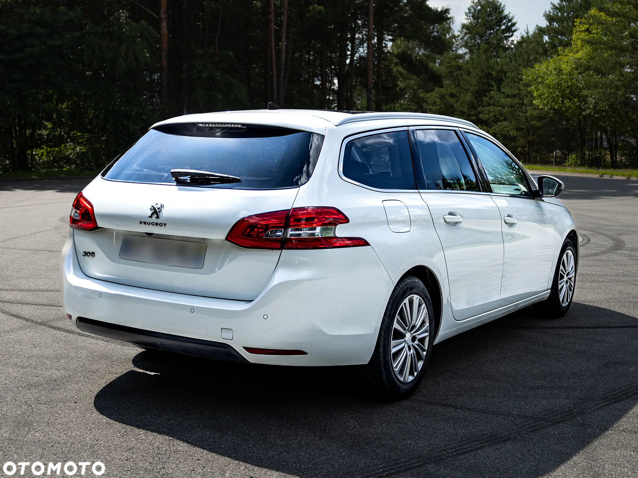 Peugeot 308 1.2 PureTech Allure S&S - 5