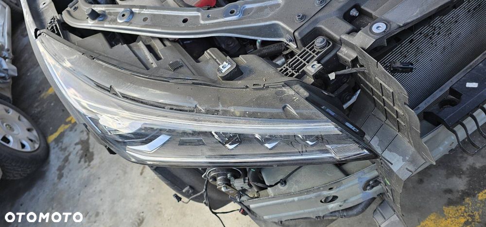 LAMPA PRAWA PRZÓD MG HS II LED 2024 - 2