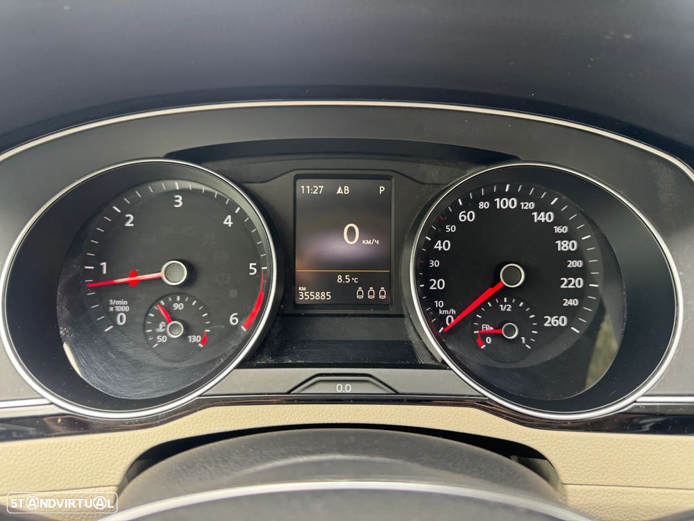 VW Passat 2.0 TDI Highline DSG - 12