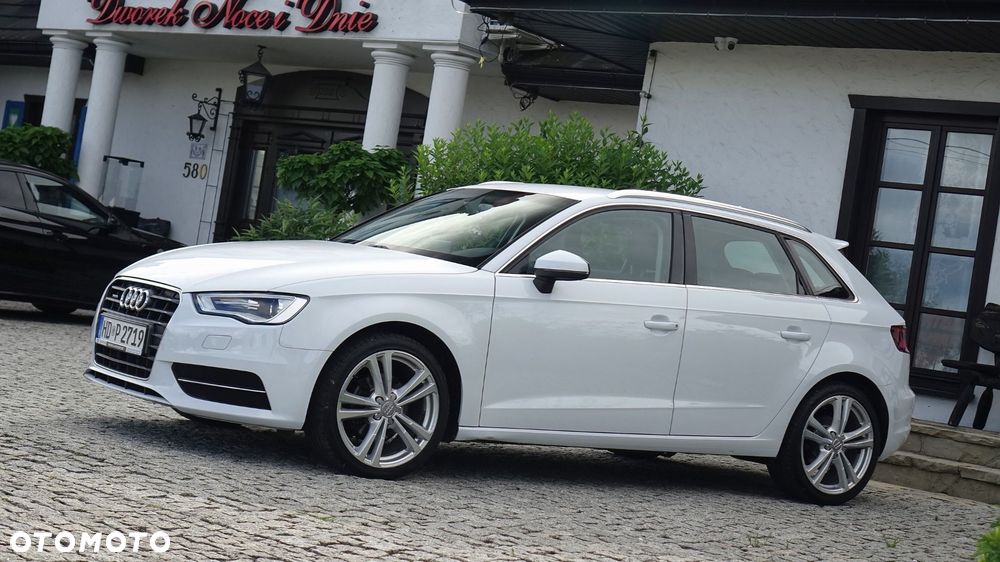 Audi A3 Sportback - 11