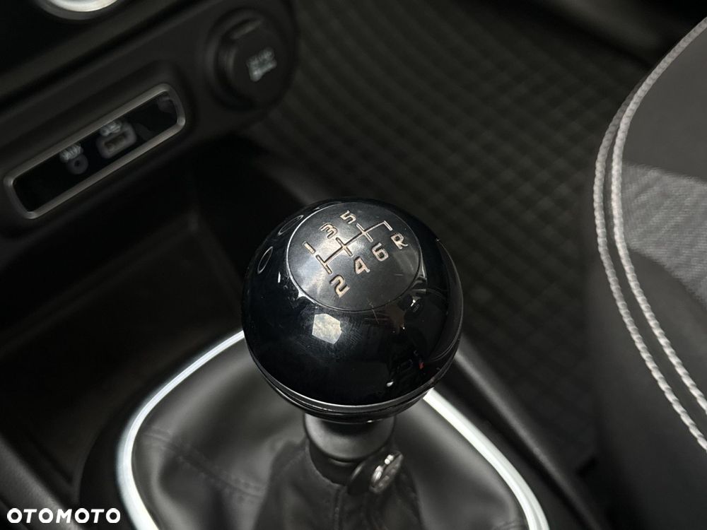 Fiat 500L 1.4 16V - 22