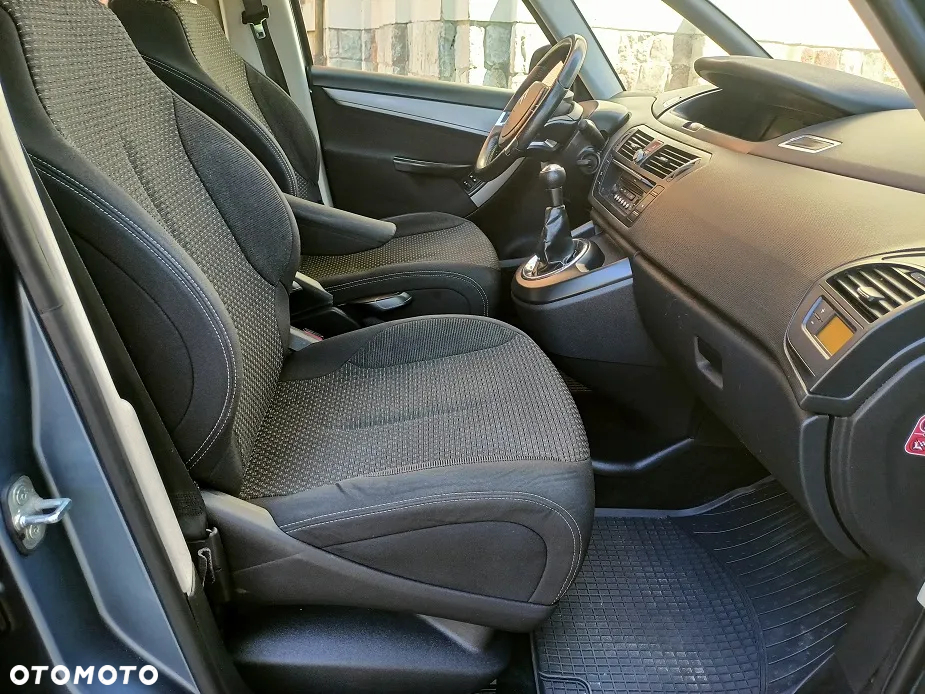 Citroën C4 Picasso - 10