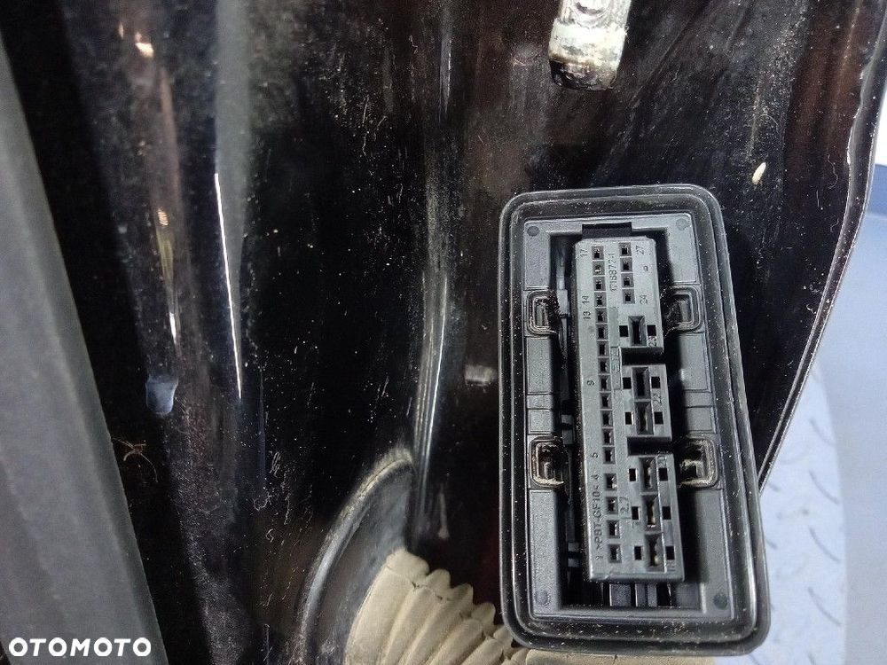 SKODA SUPERB III KOMBI 15- DRZWI TYŁ LEWE TYLNE LF9R - 5