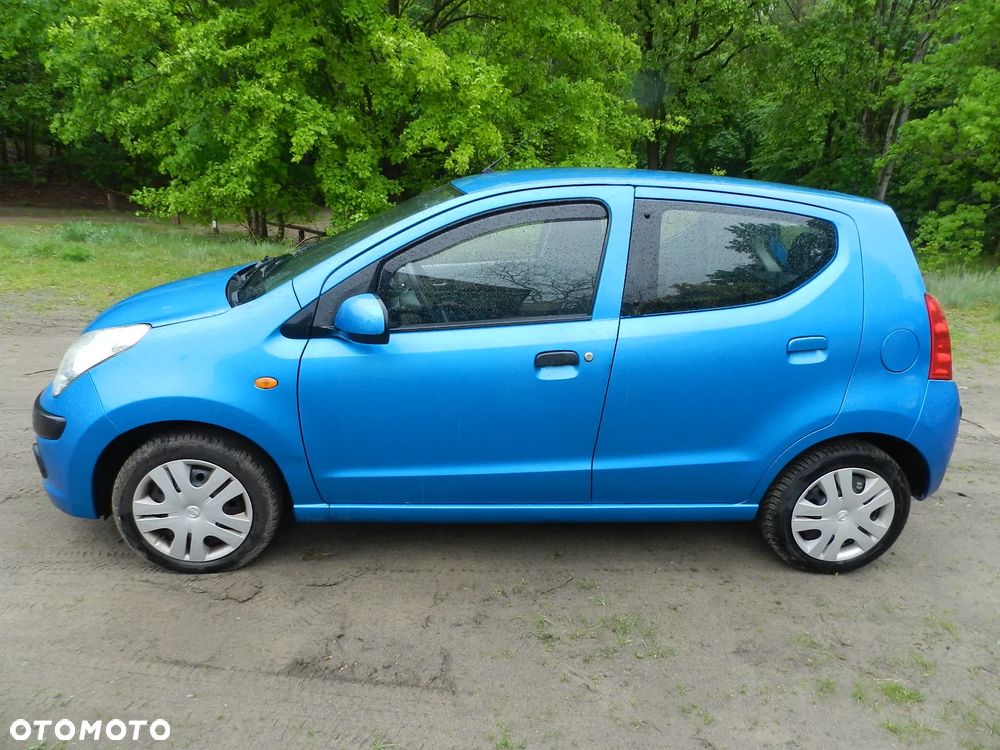 Nissan Pixo - 8