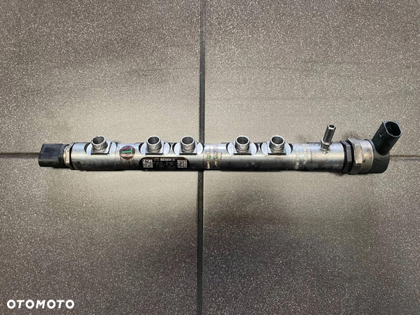 LISTWA WTRYSKOWA BMW 0445214183