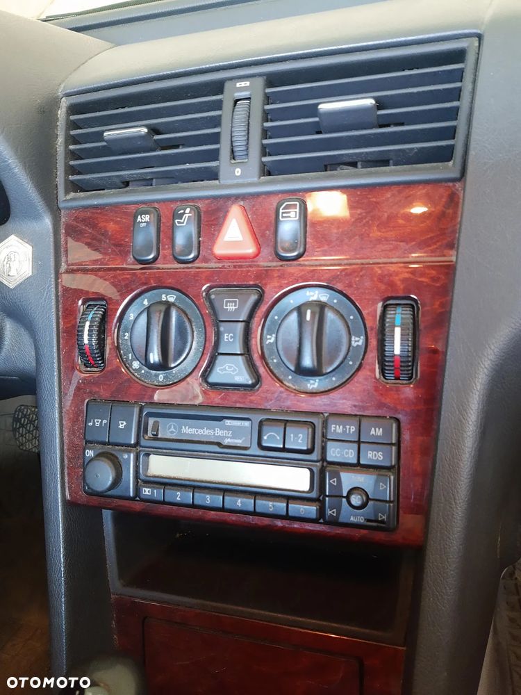 Mercedes-Benz Klasa C 200 T Classic - 7