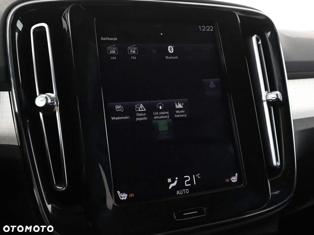 Volvo XC 40 T3 Momentum Pro - 25