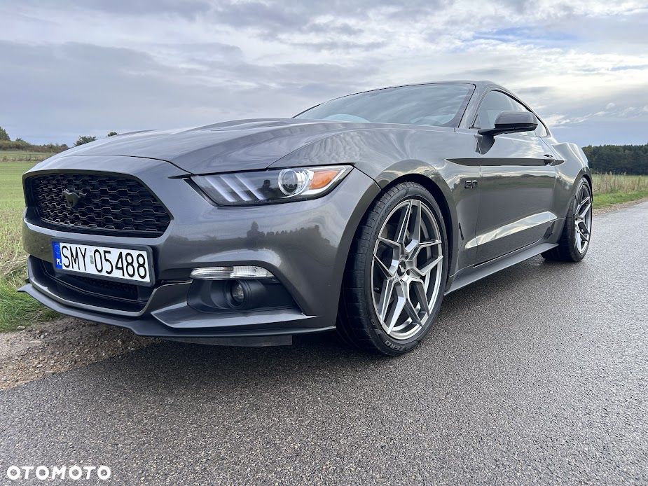Ford Mustang 5.0 V8 GT - 37