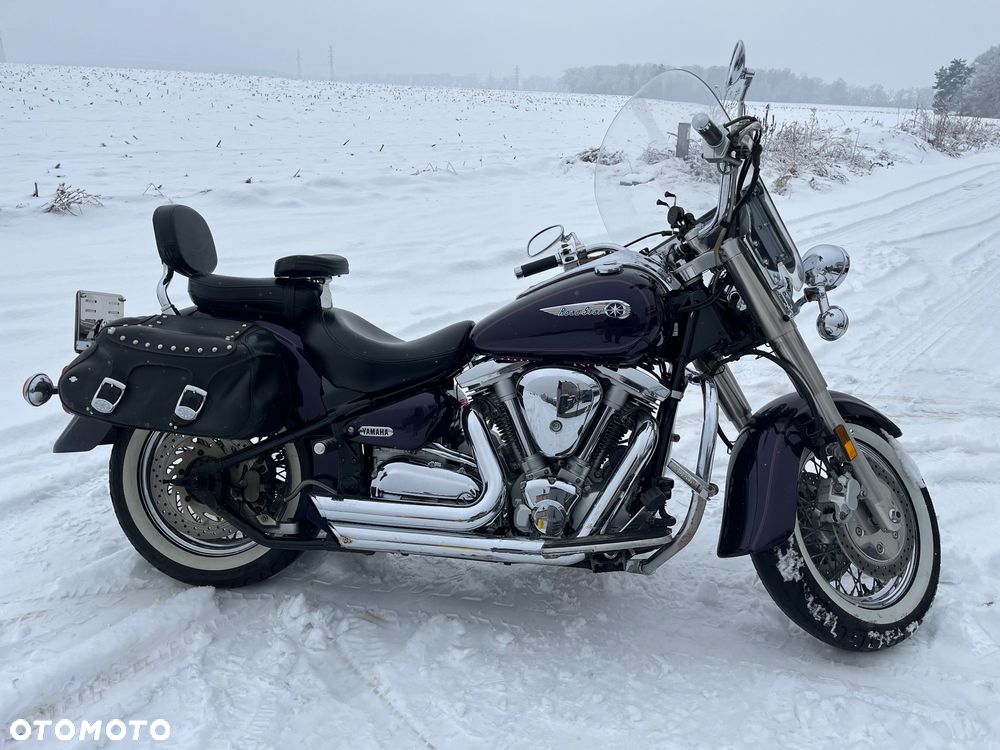 Yamaha Road Star - 1