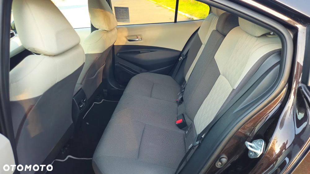 Toyota Corolla - 25