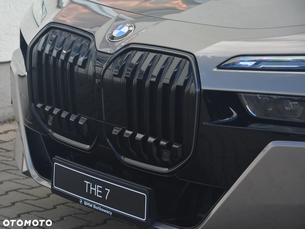 BMW Seria 7 740d xDrive mHEV M Sport sport - 27