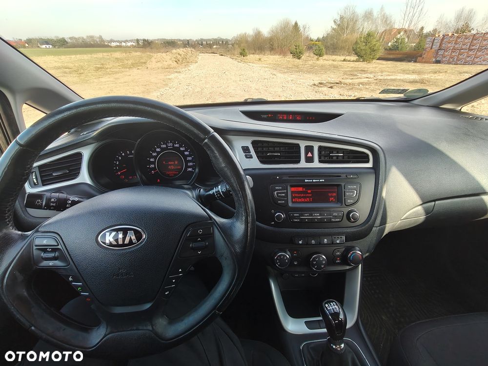 Kia Ceed - 5