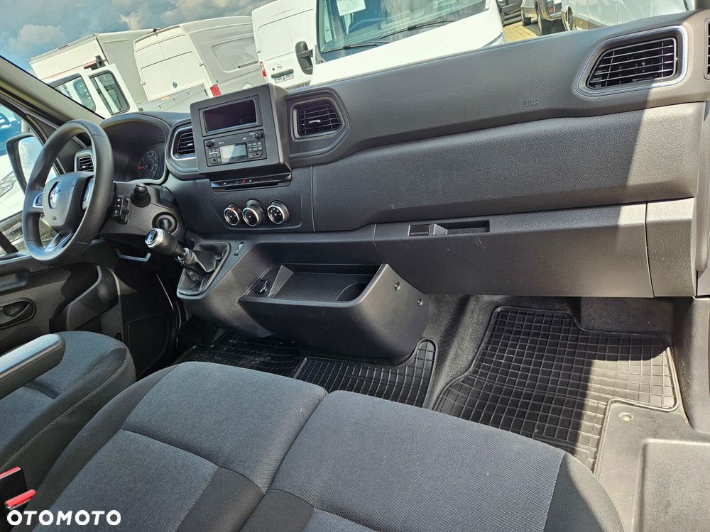 Renault Master L3H2 *99999zł Netto* Brygadówka 7 osób 2.3 dCi/136KM - 26