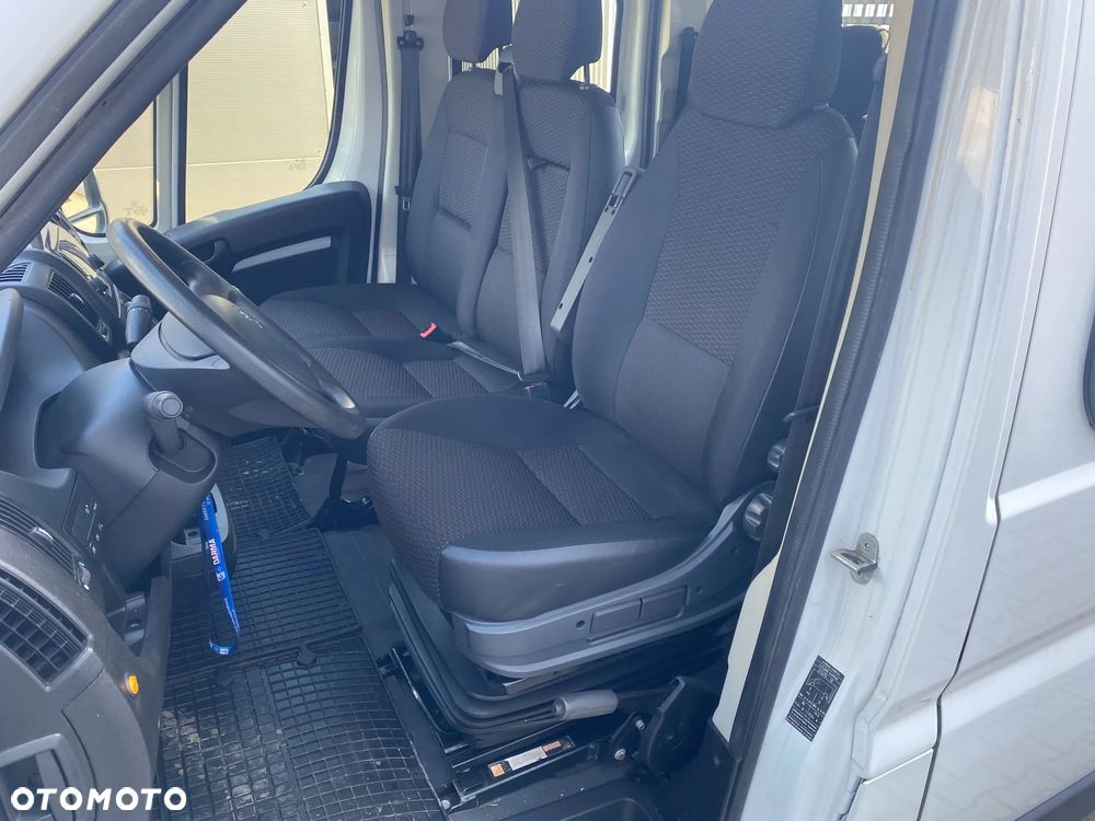 Peugeot BOXER Brygadówka (DOKA) + Skrzynia otwarta - 22