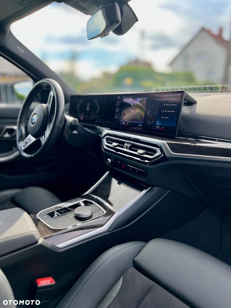 BMW Seria 3 320d xDrive M Sport Shadow - 21