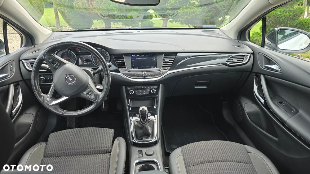 Opel Astra 1.2 T Elegance S&S - 12