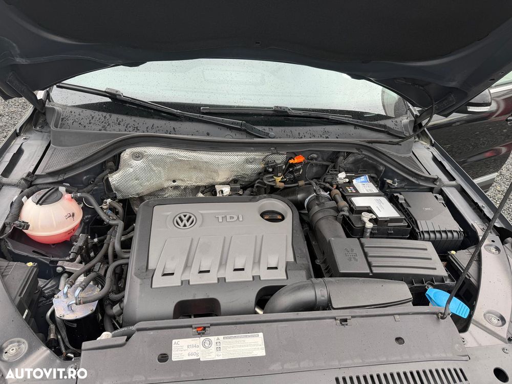 Volkswagen Tiguan 2.0 TDI DPF 4Motion BlueMotion Technology DSG Track & Field - 12