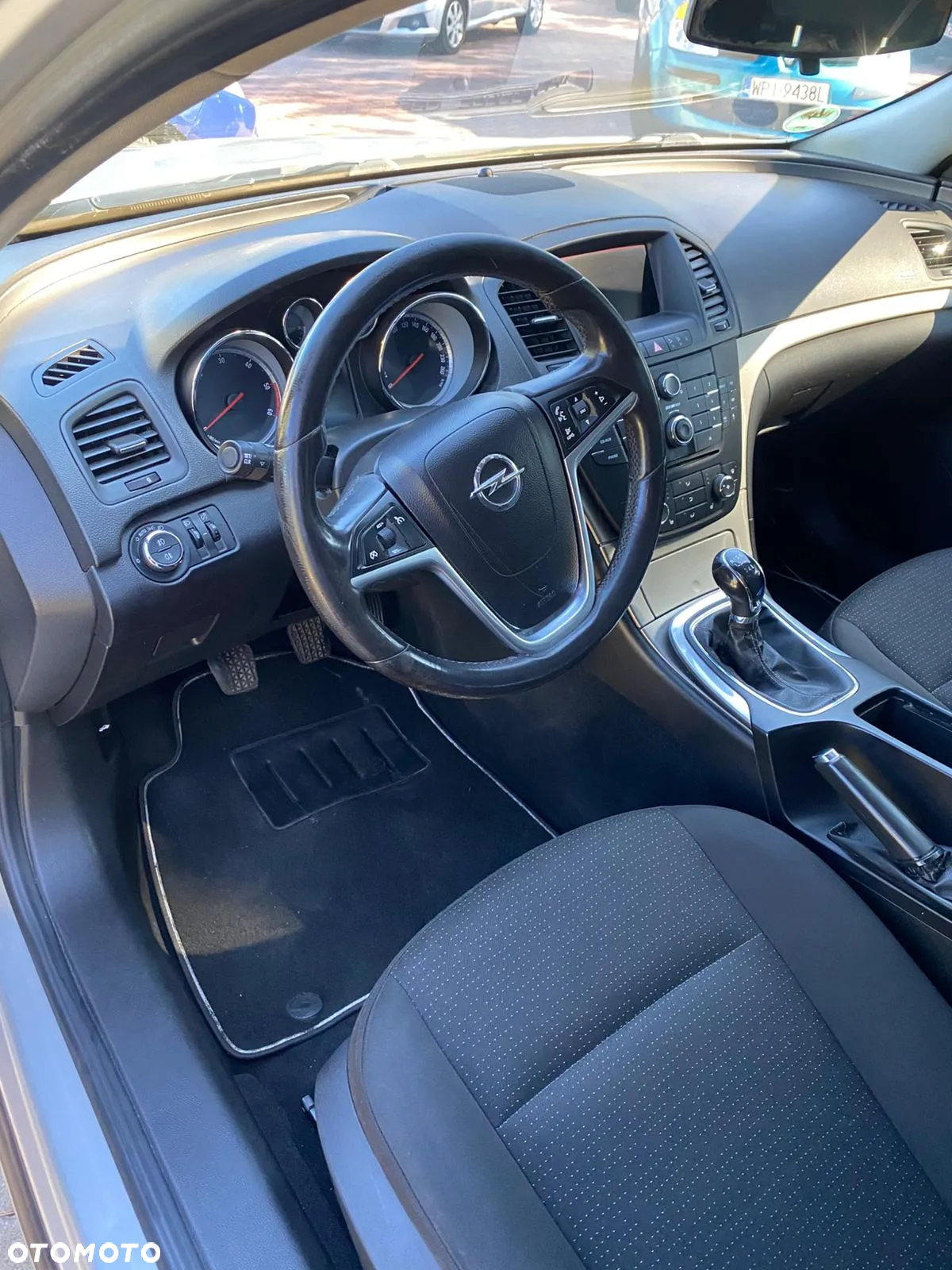 Opel Insignia 2.0 CDTI - 10