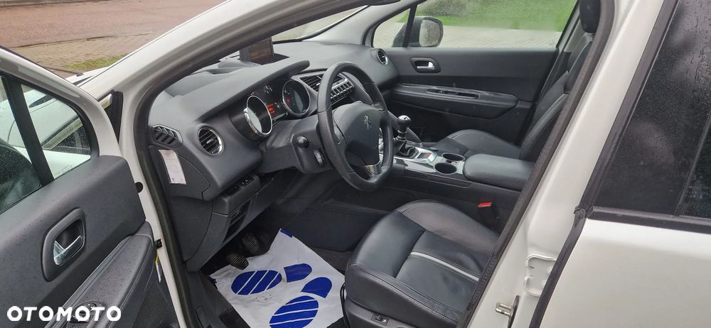 Peugeot 3008 - 18