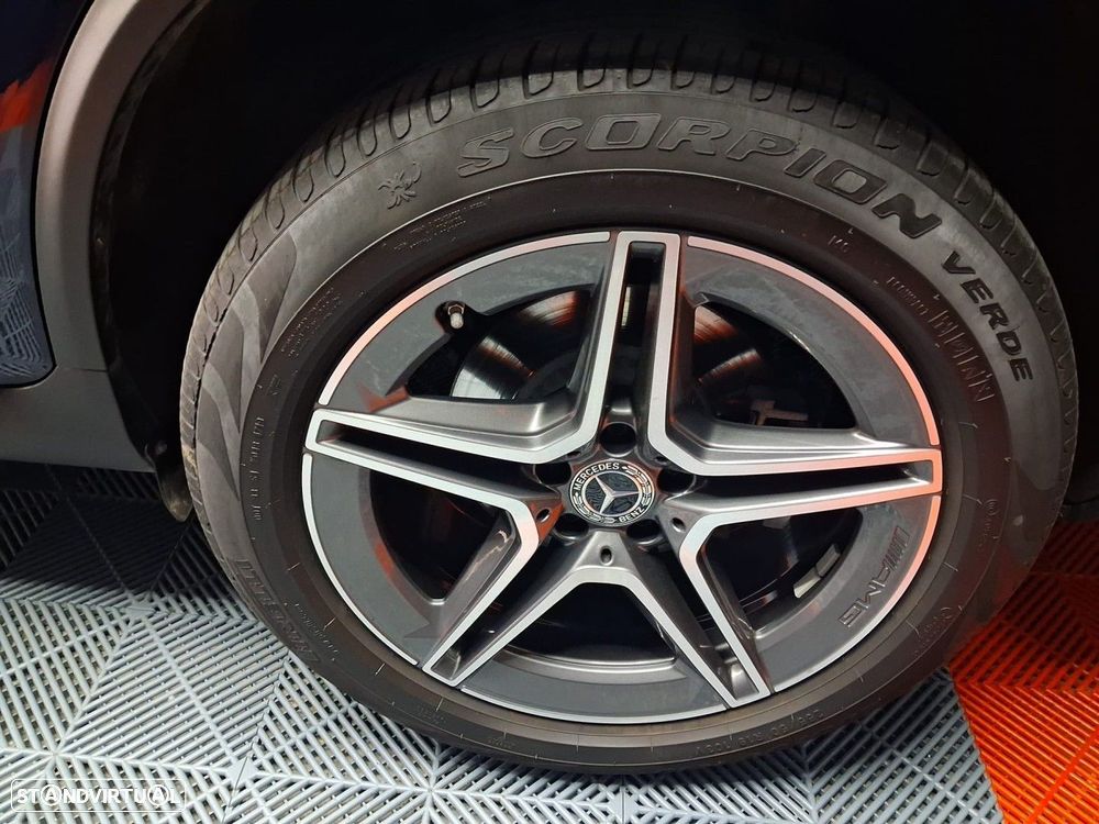 Mercedes-Benz GLC 300 - 15