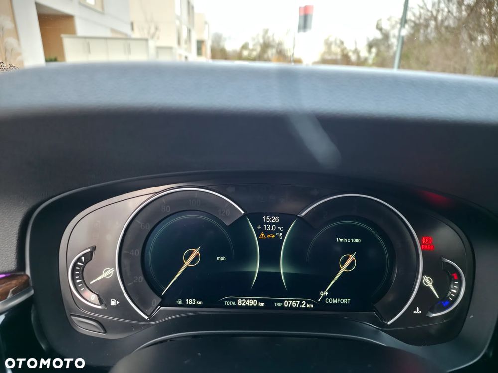 BMW Seria 5 ver-530i-xdrive - 9