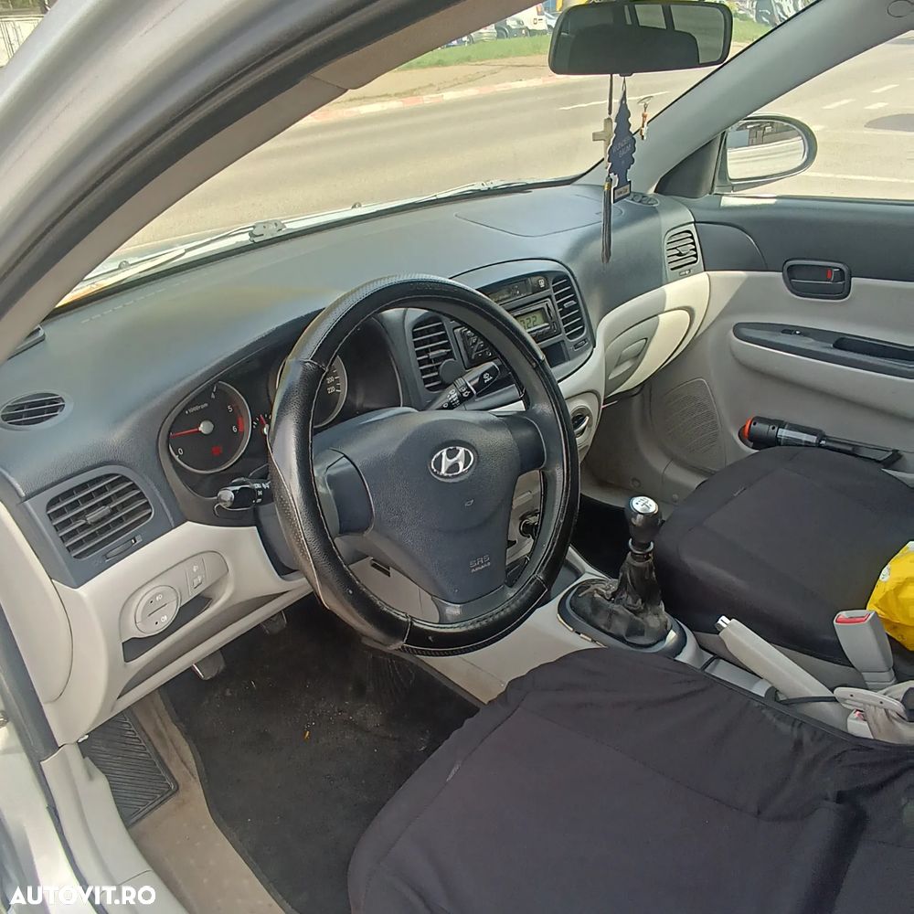 Hyundai Accent MC 1.5 CRDI GL FULL - 7