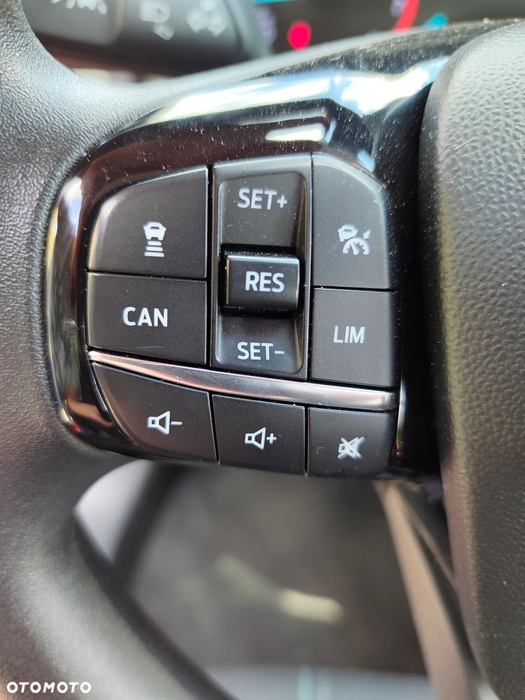 Ford Fiesta - 17
