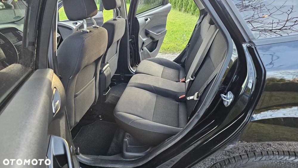 Ford Focus 1.5 EcoBoost Active - 14