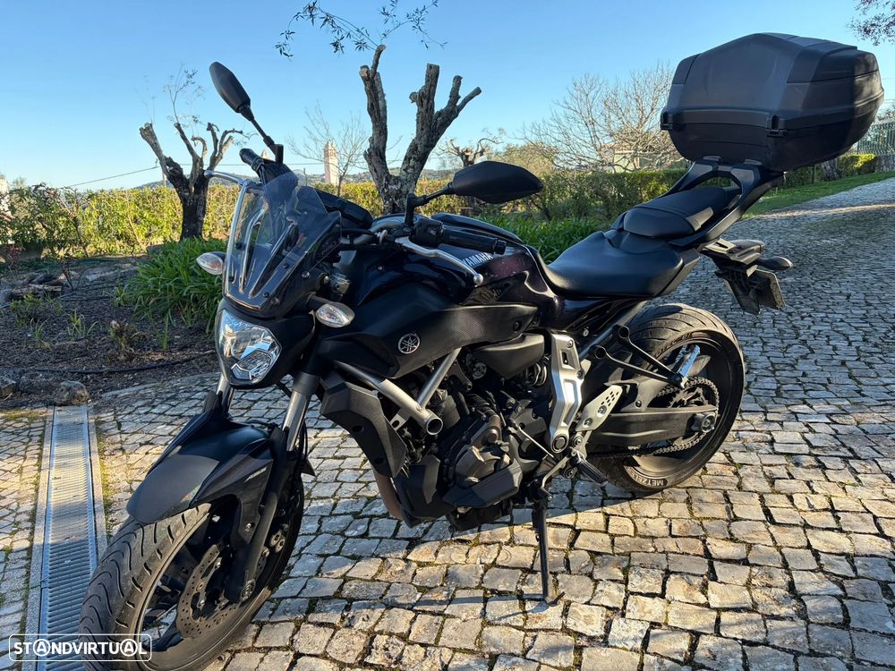 Yamaha MT-07 ABS - 12