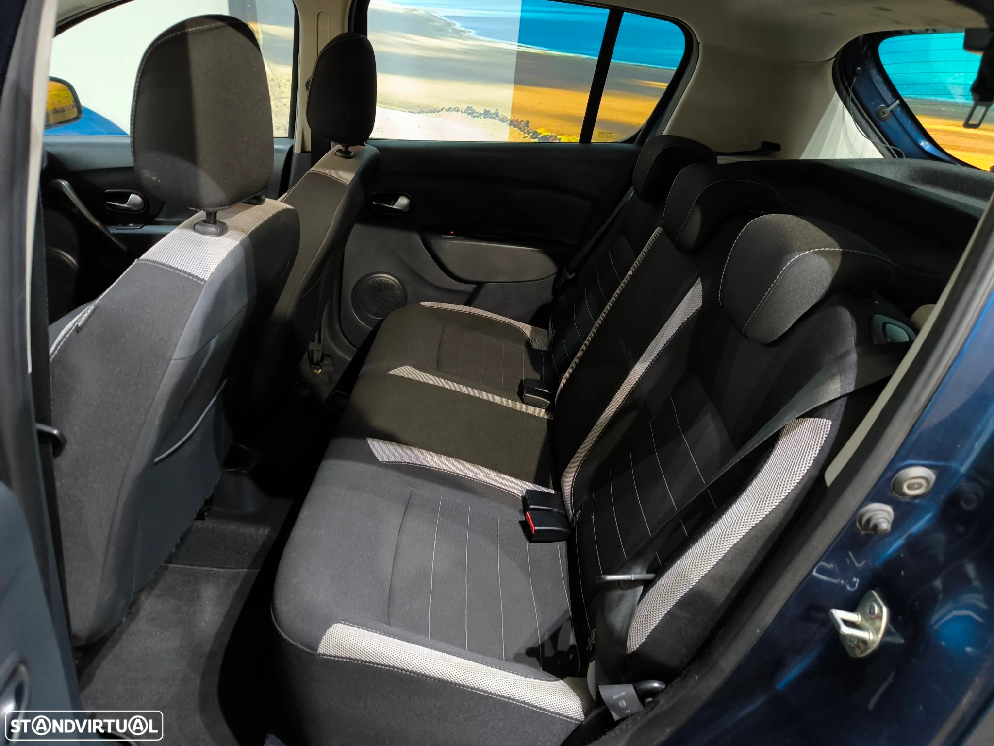 Dacia Sandero 0.9 TCe Stepway - 19