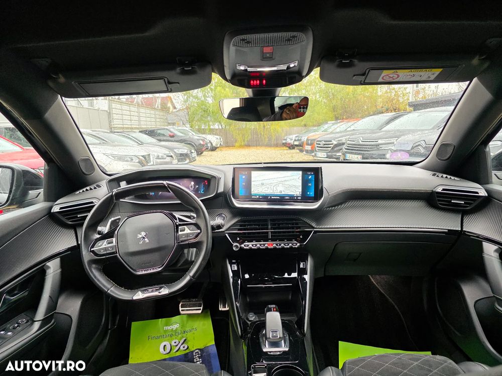 Peugeot 2008 PureTech 155 EAT8 GT - 20