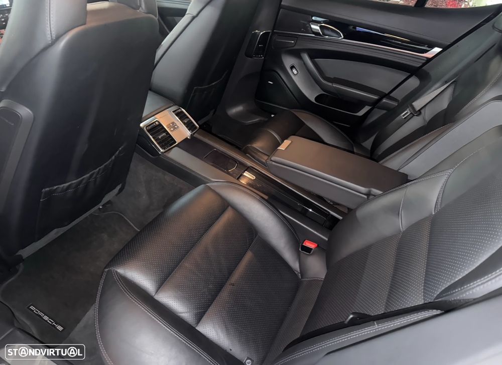 Porsche Panamera S e-Hybrid - 4