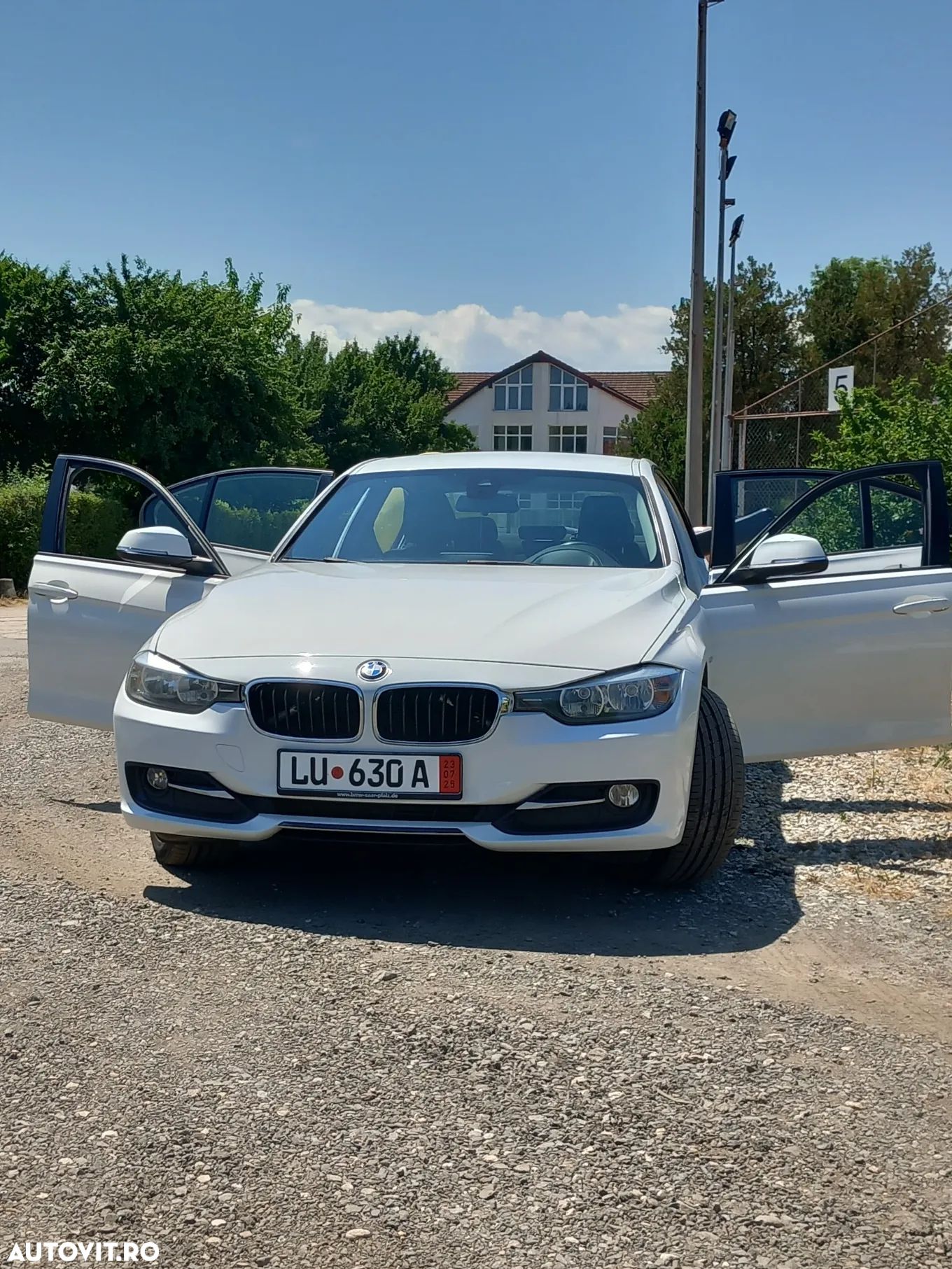 BMW Seria 3 320d Sport Line - 1