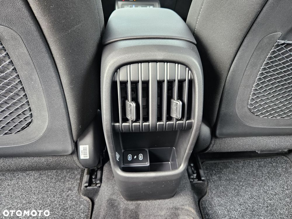Hyundai Kona 1.6 GDI Hybrid Executive DCT - 14