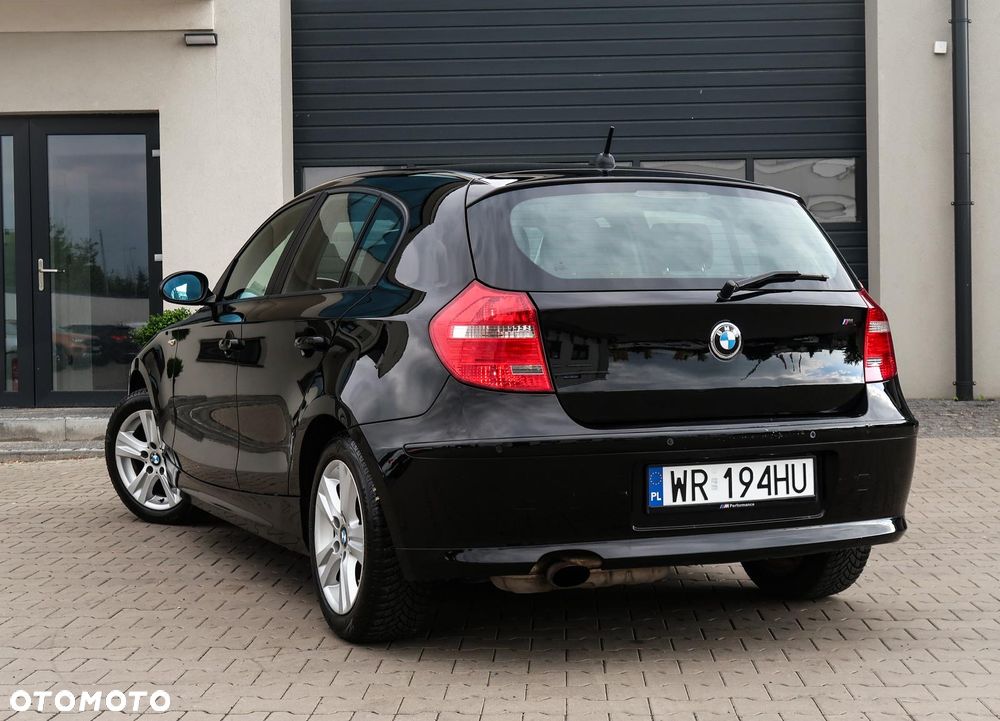 BMW Seria 1 - 15