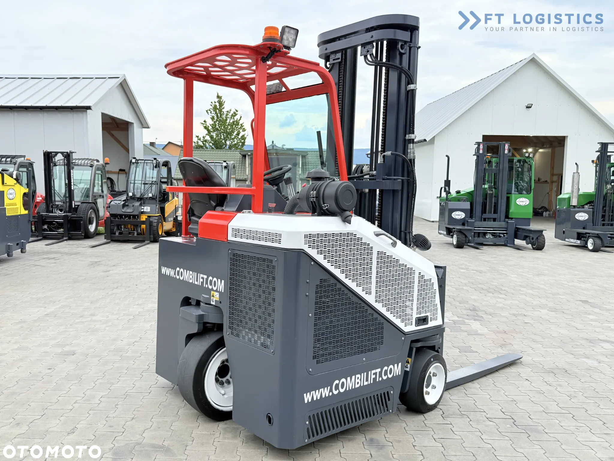 Combilift Combilift C3000CB-TRIPLEX 6000mm -2016 ROK- / JEDYNIE 2161 MTH / WOLNY SKOK / POZYCJONER WIDEŁ / DIESEL - 13