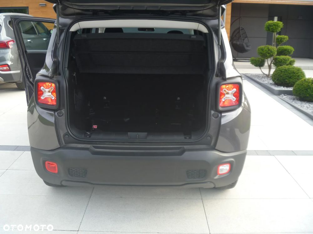 Jeep Renegade 1.0 GSE T3 Turbo Sport FWD S&S - 26
