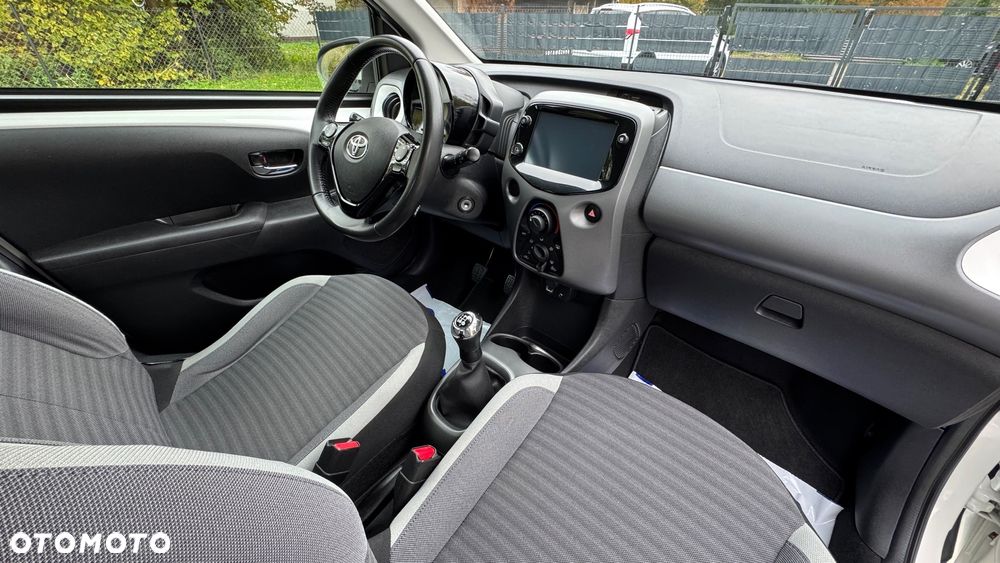 Toyota Aygo 1.0 VVT-i Black Edition - 27
