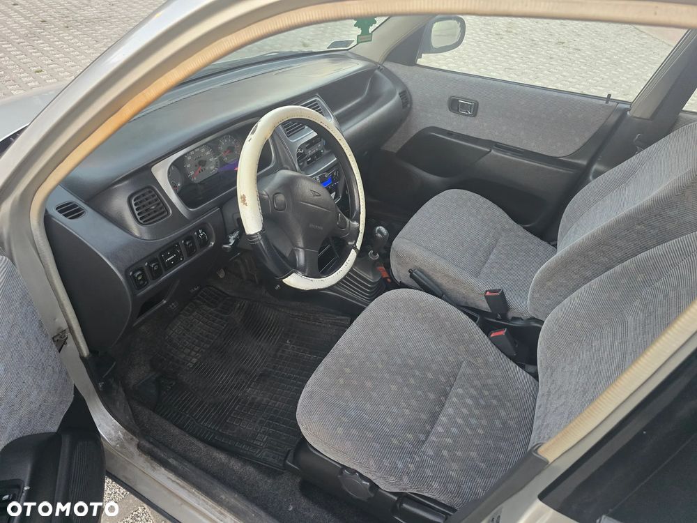 Daihatsu Sirion 1.0 Limited - 5