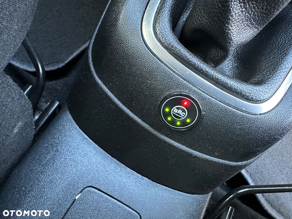 Citroën C-Elysée 1.6 VTi Seduction - 12