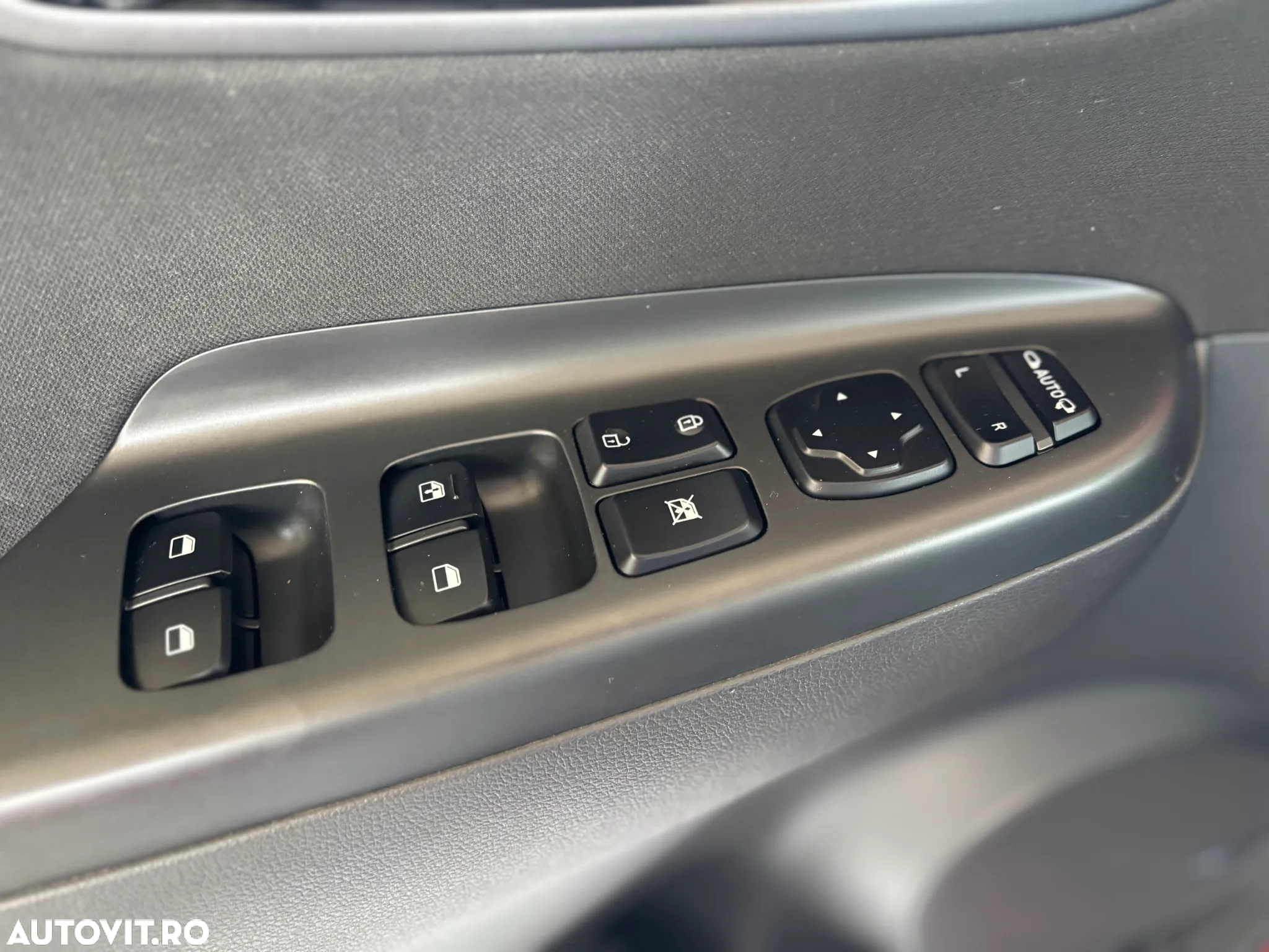 Hyundai KONA Hybrid 1.6 GDI 141 CP 2WD 6DCT Highway - 31