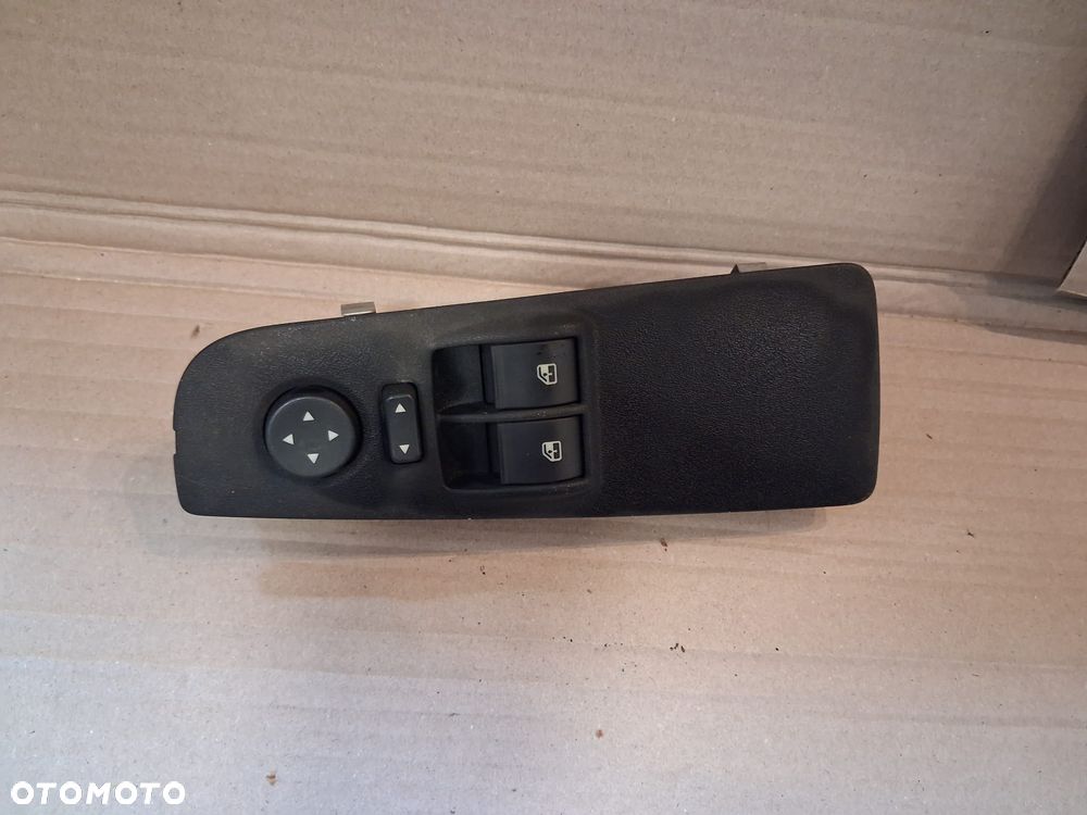 Przełączniki szyb FIAT GRANDE PUNTO  OE - 1
