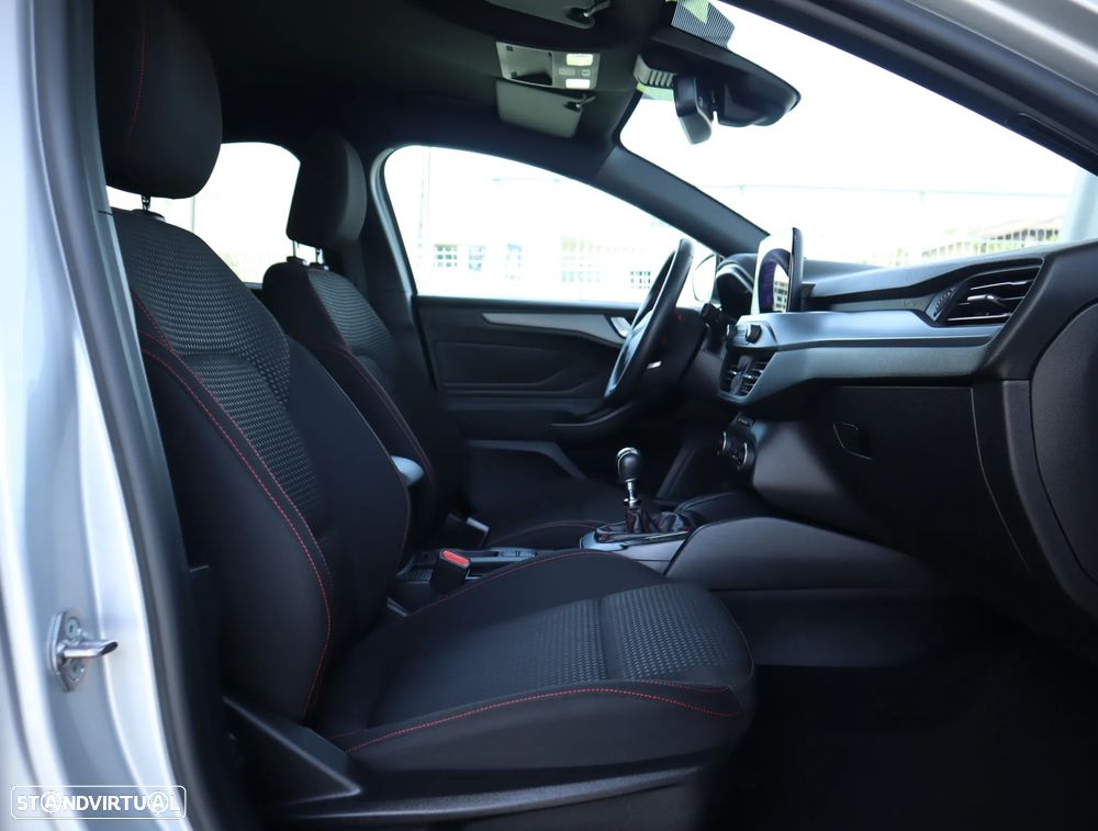 Ford Focus 1.0 EcoBoost MHEV ST-Line Style SIP - 18
